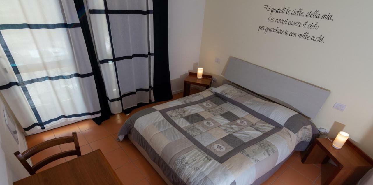 B&B Sotto Le Stelle 파노 외부 사진